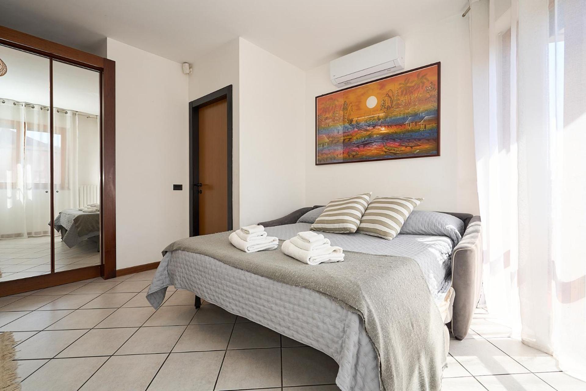-Luminosa 5 Stars With Balcony- Wifi Netflix 15 Minutes From Duomo Apartamento Milão Exterior foto